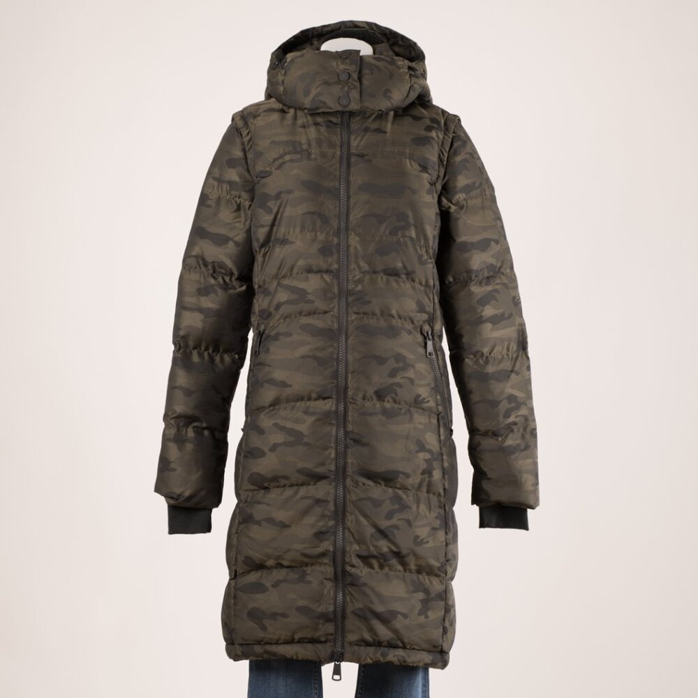 Lolé Camo Long Puffer Parka with Hood  Insulated Winter Parka Size M